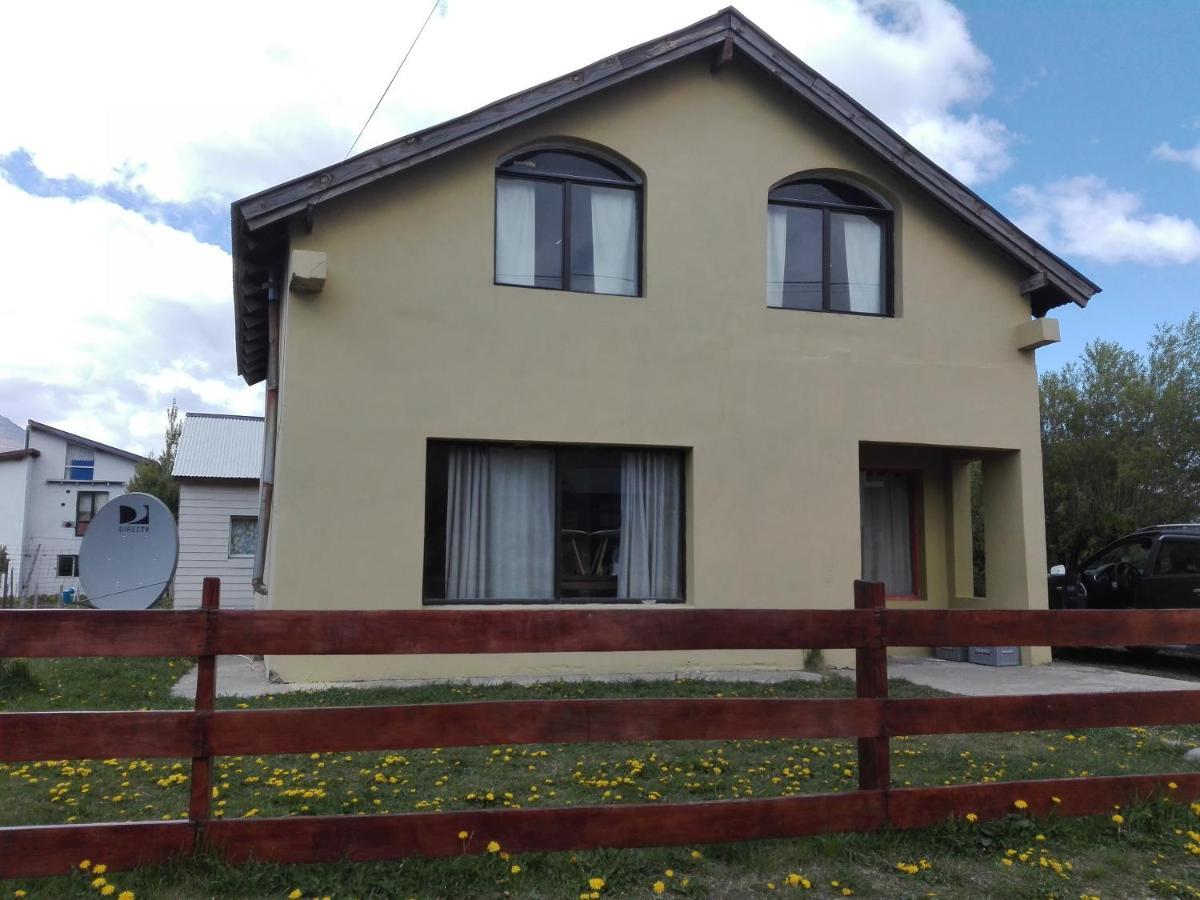 Yellow House Cottage 厄尔查尔坦 外观 照片