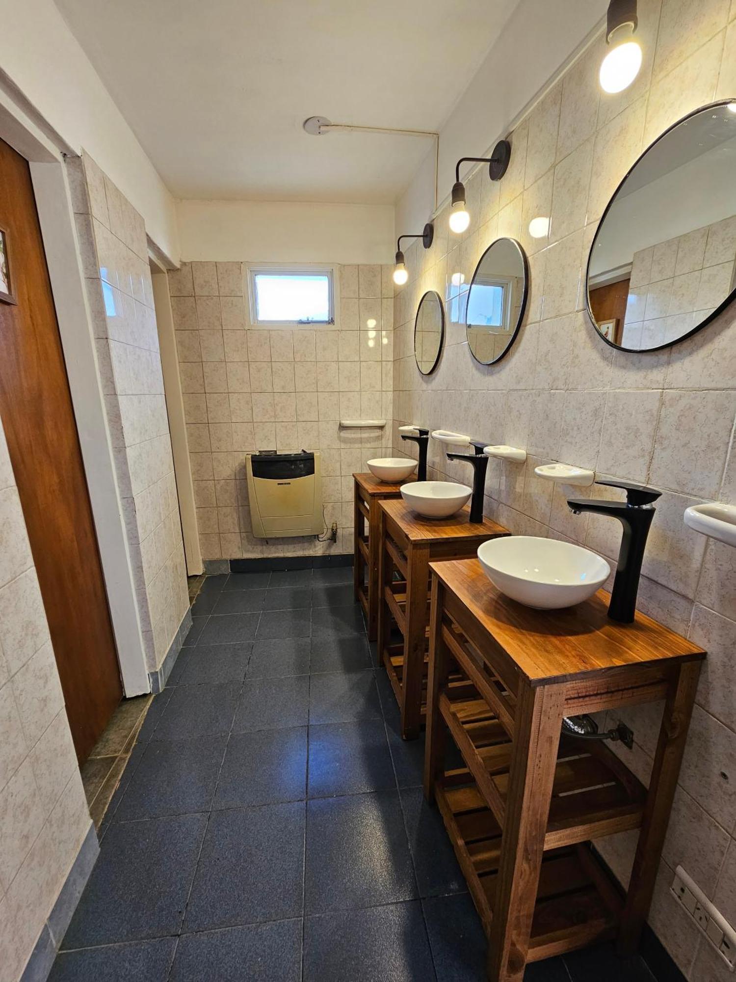 Yellow House Cottage 厄尔查尔坦 外观 照片